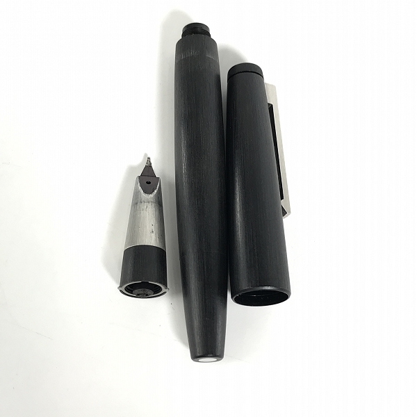 実際に弊社で買取させて頂いたLAMY/ラミー 木軸/ウッド素材 キャップ式万年筆  ケース付き の画像 6枚目