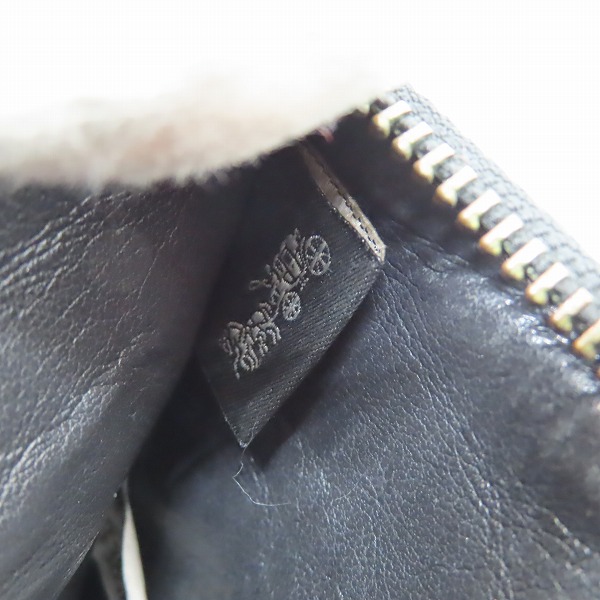 実際に弊社で買取させて頂いたCOACH/コーチ レザー ジップ カードケース F38582　の画像 7枚目