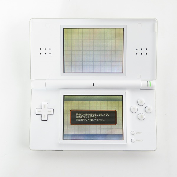 実際に弊社で買取させて頂いた【難有り】任天堂 Nintendo DS Lite FF Ⅲ CRYSTAL EDITION/ファイナルファンタジー3 クリスタルエディション 本体/ソフトの画像 2枚目