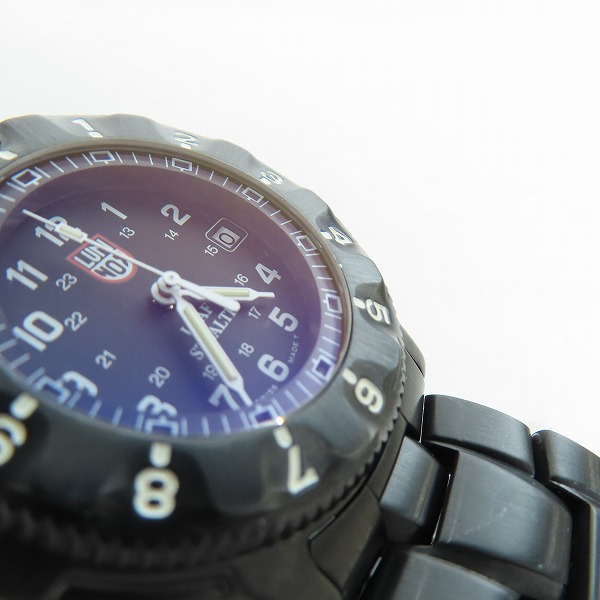 実際に弊社で買取させて頂いたLUMINOX/ルミノックス NIGHTHAWK/ナイトホーク F-117 クオーツ 黒文字盤 腕時計 3400 の画像 5枚目