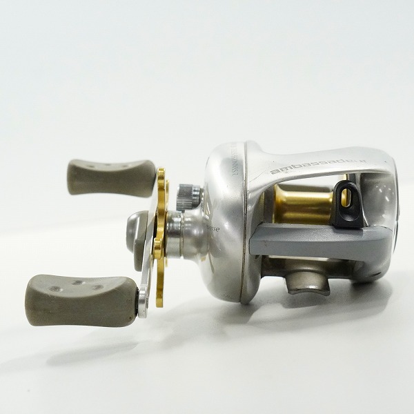 実際に弊社で買取させて頂いたAbuGarcia/アブガルシア Ambassador T3000C フリッピングスイッチ付き アンバサダー 右ハンドル ベイトリールの画像 2枚目