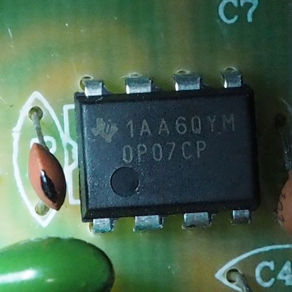 実際に弊社で買取させて頂いたPROCO/プロコ RAT2 ラット OP07CP ディストーション 歪み系 エフェクター【動作確認済】の画像 7枚目