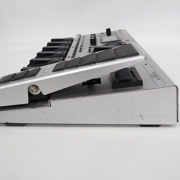 実際に弊社で買取させて頂いた★【動作未確認】BOSS/ボス GT-10 Guitar Effects Processor ギター用 マルチエフェクターの画像 4枚目