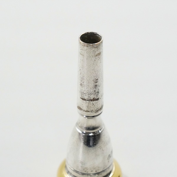 実際に弊社で買取させて頂いたStomvi/ストンビ 7E ピッコロトランペット マウスピースの画像 4枚目