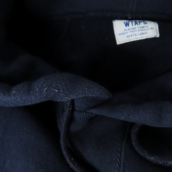 実際に弊社で買取させて頂いたWTAPS/ダブルタップス DESIGN HOODY / SWEATER. COTTON パーカー 132ATDT-CSM13/Lの画像 6枚目
