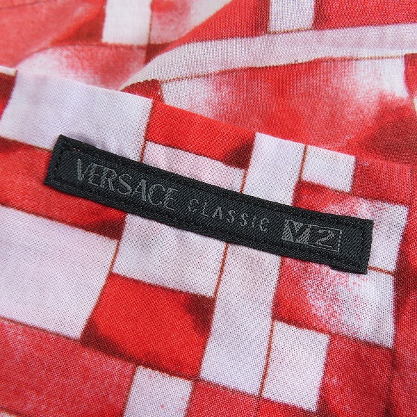 実際に弊社で買取させて頂いたGIANNI VERSACE/ジャンニヴェルサーチ 総柄長袖シャツ/XLの画像 4枚目