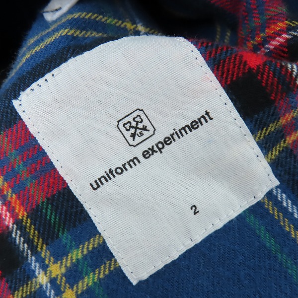 実際に弊社で買取させて頂いたuniform experiment/ユニフォームエクスペリメント 21AW スターフランネルチェックフーデッドシャツ UE-212037/2の画像 2枚目