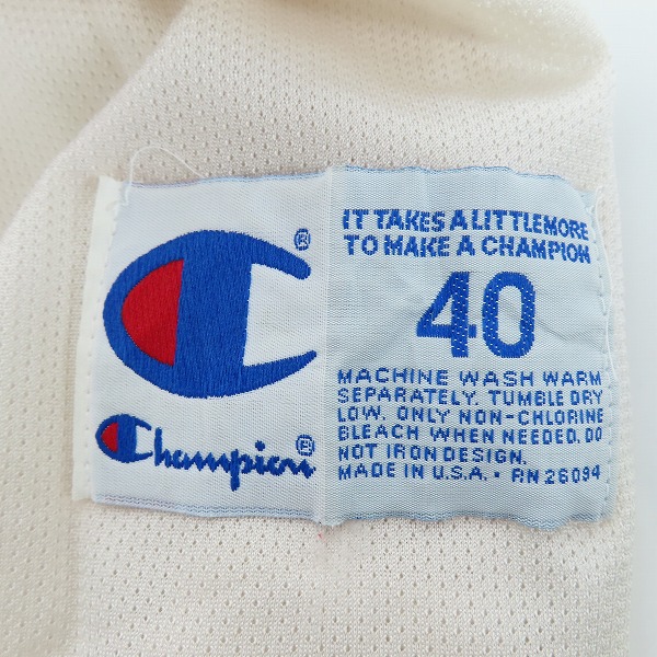 実際に弊社で買取させて頂いたChampion/チャンピオン Chicago Bulls/シカゴブルズ JORDAN/ジョーダン #23 ユニフォーム/ゲームシャツ ホワイト/40の画像 2枚目