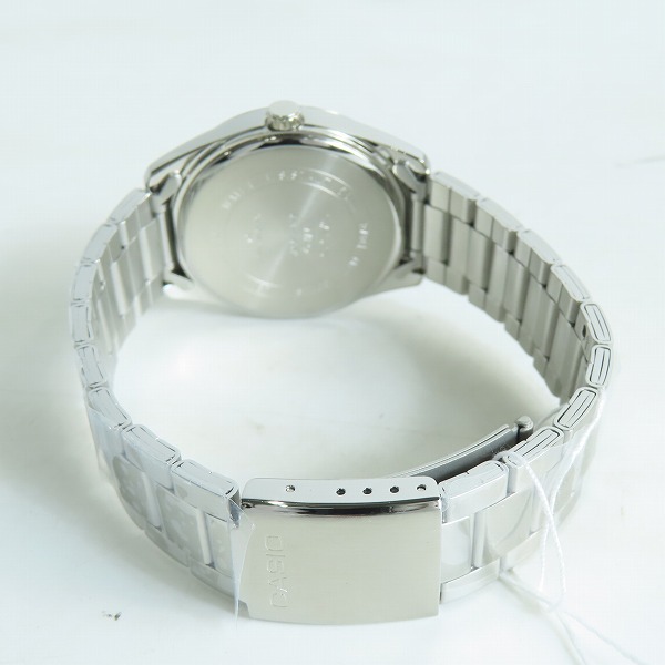 実際に弊社で買取させて頂いた【未使用/保証期間内】CASIO Collection/カシオ コレクション ターコイズカラー文字盤 5気圧防水 腕時計 MTP-1302D-2A2JF の画像 2枚目