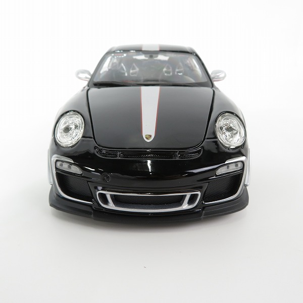 実際に弊社で買取させて頂いたBburago/ブラーゴ 1/18 Porche/ポルシェ GT3 RS 4.0 ブラック/シルバー ミニカーの画像 1枚目
