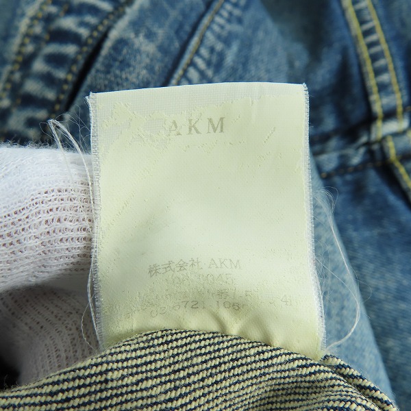 実際に弊社で買取させて頂いたAKM/エーケーエム ダメージ加工  シングル ライダース デニム ジャケット B260/Mの画像 4枚目