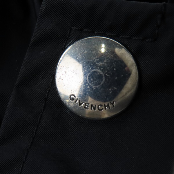 実際に弊社で買取させて頂いたGIVENCHY /ジバンシィ MOTEL EMBROIDERED WINDBREAKER Jacket  BM00C713EN /46の画像 8枚目