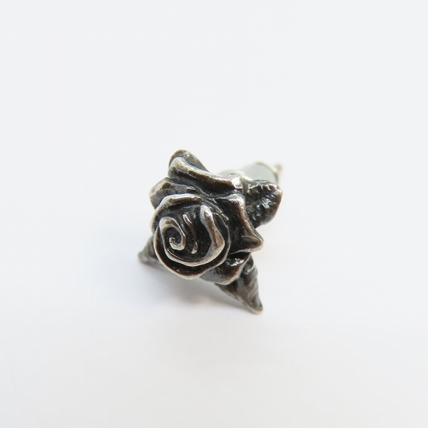 実際に弊社で買取させて頂いたF.A.L/FAL エフエーエル ローズピアス