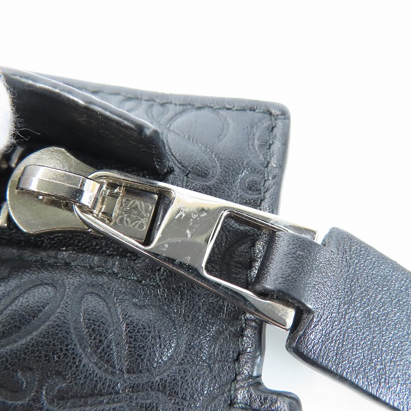 実際に弊社で買取させて頂いたLOEWE/ロエベ T Pouch/Tポーチ アナグラム レザー クラッチバッグの画像 8枚目
