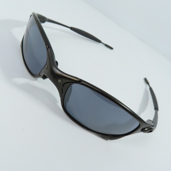 実際に弊社で買取させて頂いたOAKLEY/オークリー JULIET CARBON/ジュリエット X-METAL/エックス-メタル サングラス/アイウェア