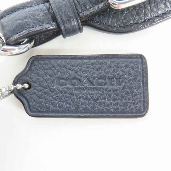 実際に弊社で買取させて頂いたCOACH/コーチ  ロゴ ショルダーバッグ ホース アンド キャリッジ 2WAY ポーチ ネイビーG2192-75818の画像 4枚目