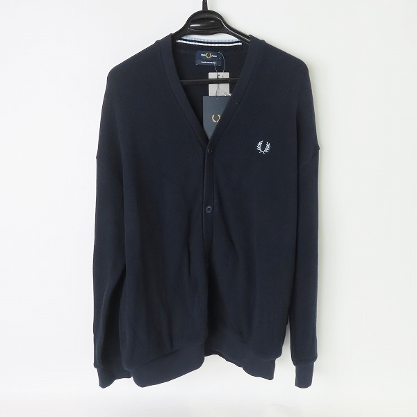 実際に弊社で買取させて頂いた【未使用】FRED PERRY×BEAMS/フレッドペリー×ビームス 別注 コットン ワンポイントロゴ カーディガン ネイビー FZ1945/M