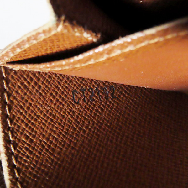 実際に弊社で買取させて頂いたLOUIS VUITTON/ルイ ヴィトン モノグラム ジッピーコイン パース M60067の画像 5枚目