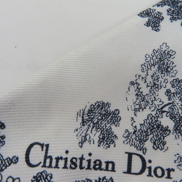 実際に弊社で買取させて頂いたChristian Dior/クリスチャン ディオール シルク スカーフ ミッツァ 15JOU106I602の画像 7枚目