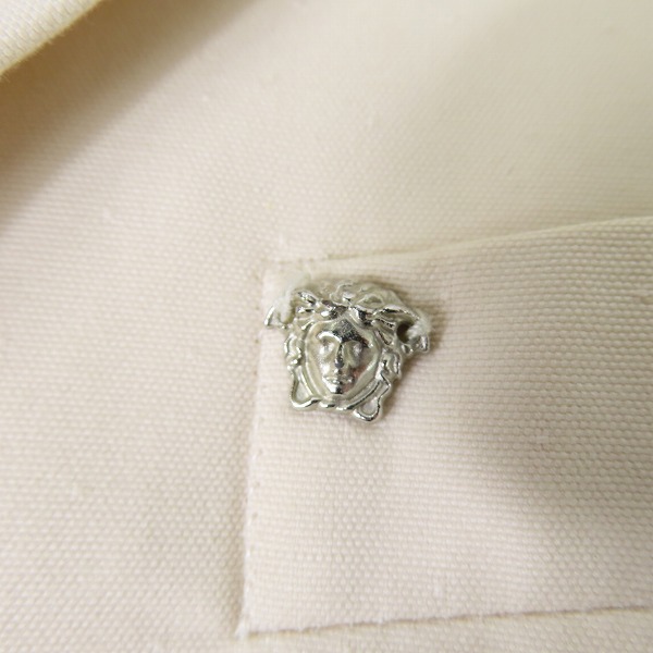 実際に弊社で買取させて頂いたVERSACE/ヴェルサーチ コットンスーツ ジャケット/パンツ/セットアップ/クリーム系/54の画像 2枚目