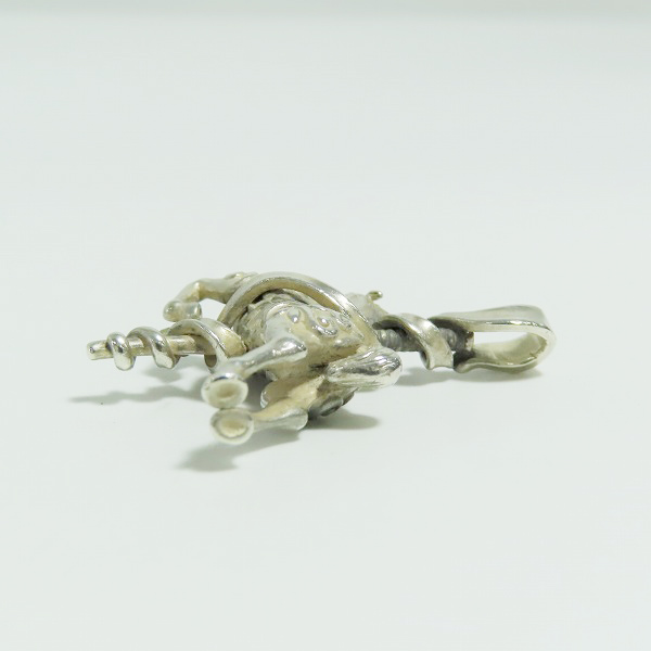 実際に弊社で買取させて頂いたJustin Davis/ジャスティンデイビス L.I.C. メリーゴーランドモチーフペンダントトップ/SPJ554の画像 3枚目