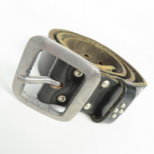 実際に弊社で買取させて頂いたRED MOON/レッドムーン スタッズ レザー ベルト