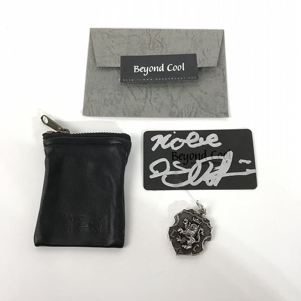 実際に弊社で買取させて頂いた【ギャラ付き】LEATHERS AND TREASURES/レザーズ＆トレジャーズ×ビヨンクール LTライオンクレスト ペンダントの画像 6枚目