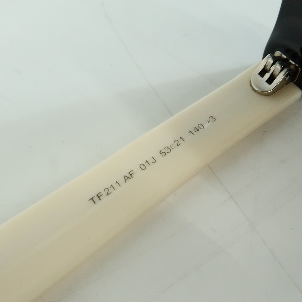 実際に弊社で買取させて頂いたTOM FORD/トムフォード フルリム サングラス/アイウェア TF211 AF 01Jの画像 8枚目