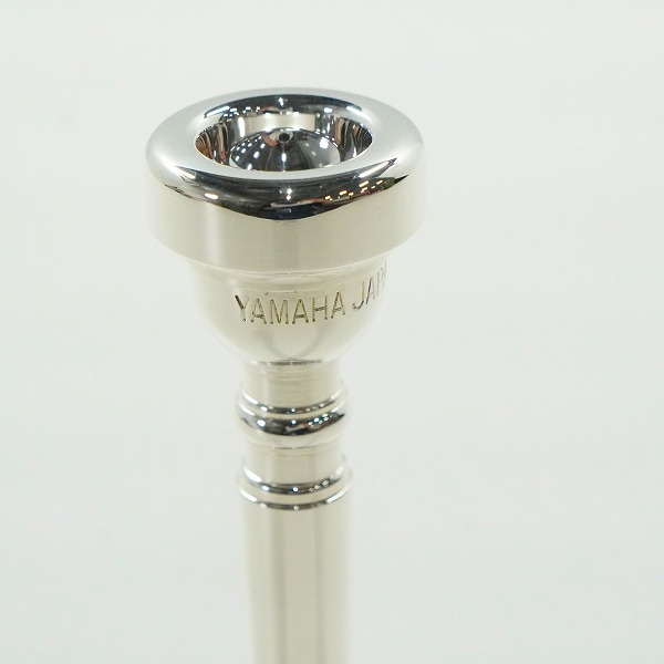 実際に弊社で買取させて頂いたYAMAHA/ヤマハ 13C4 シルバー トランペット用 マウスピースの画像 2枚目