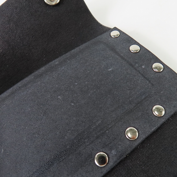 実際に弊社で買取させて頂いたPORTER/ポーター レザーパスケース スタッズ ボールチェーン付きの画像 6枚目