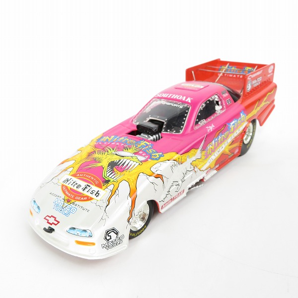 実際に弊社で買取させて頂いたRACING CHAMPIONS/レーシングチャンピオン NHRA 1/24 Funny Car NITRO FISH ULTIMATE GEAR/ファニーカー ニトロ フィッシュの画像 1枚目
