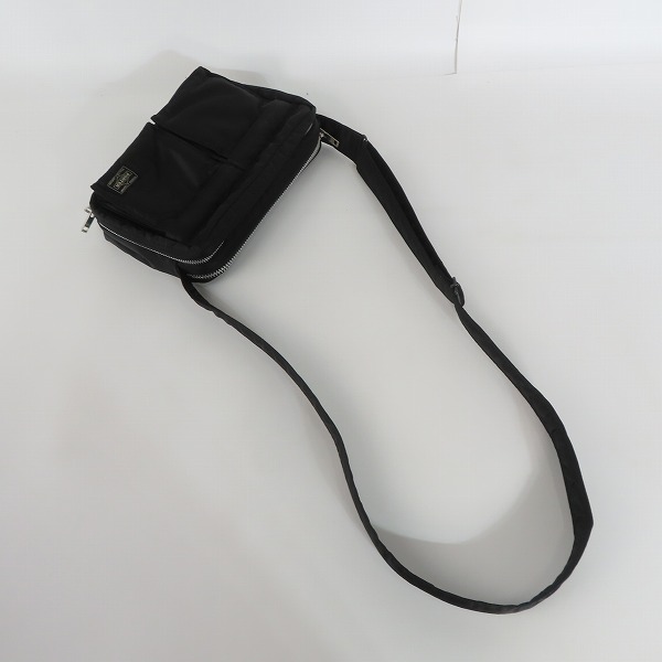 実際に弊社で買取させて頂いたPORTER/ポーター TANKER/タンカー ショルダーバッグ ブラックの画像 3枚目