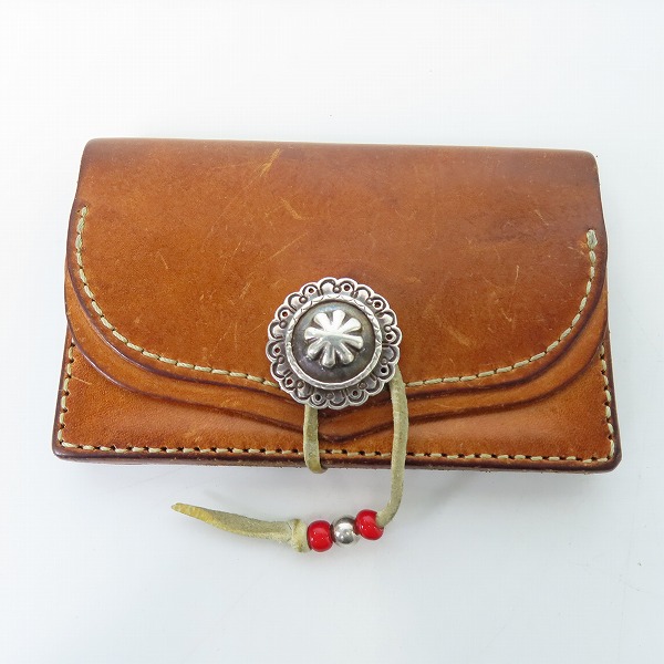 実際に弊社で買取させて頂いた【ワランティ付き】FIRST ARROW'S/ファーストアローズ コンチョ レザー 名刺入れ/カードケース L-027C