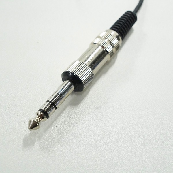 実際に弊社で買取させて頂いた【ジャンク】SD SYSTEMS LCM70 フルート用 マイク ケース付きの画像 8枚目