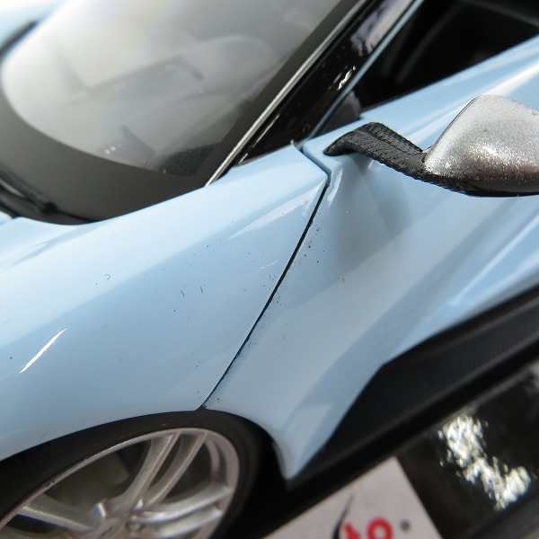 実際に弊社で買取させて頂いたMaisto/マイスト 1/18 Ford GT/フォード GT ガルフ 2017 ライトブルー/オレンジ ミニカーの画像 5枚目