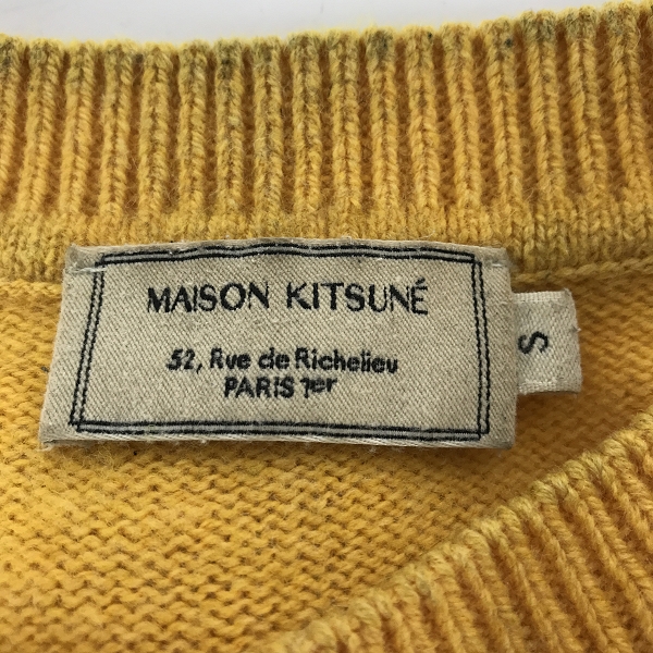 実際に弊社で買取させて頂いたMAISON KITSUNE/メゾンキツネ ロゴワッペン クルーネック ニット セーター FM00503KT1014/Sの画像 2枚目
