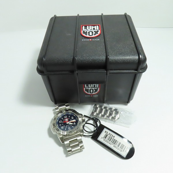 実際に弊社で買取させて頂いたLUMINOX/ルミノックス SERIES 3250 ネイビーシールスチール 腕時計 XS.3254の画像 8枚目