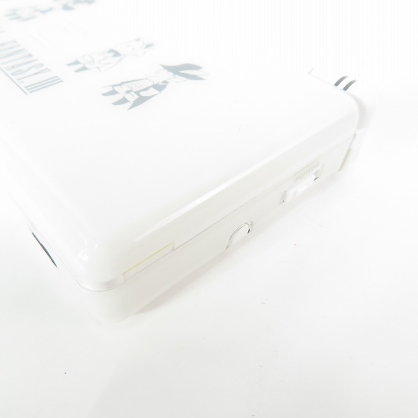 実際に弊社で買取させて頂いた【難有り】任天堂 Nintendo DS Lite FF Ⅲ CRYSTAL EDITION/ファイナルファンタジー3 クリスタルエディション 本体/ソフトの画像 5枚目