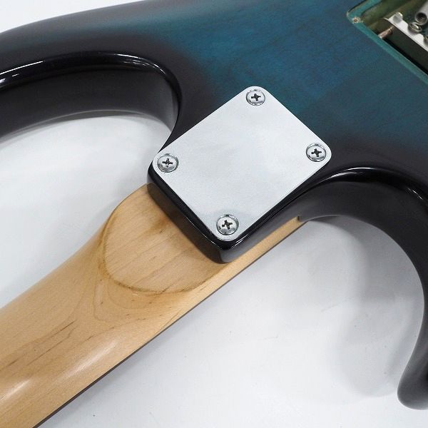 実際に弊社で買取させて頂いた★【難有り】HAMER/ヘイマー SLAMMER SERIES ストラトシェイプ HSH エレキギター コイルタップ搭載 ソフトケース付の画像 8枚目