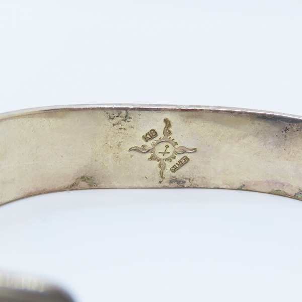 実際に弊社で買取させて頂いた【ワランティ付き】FIRST ARROW'S/ファーストアローズ 唐草彫りバングル BR-026の画像 6枚目