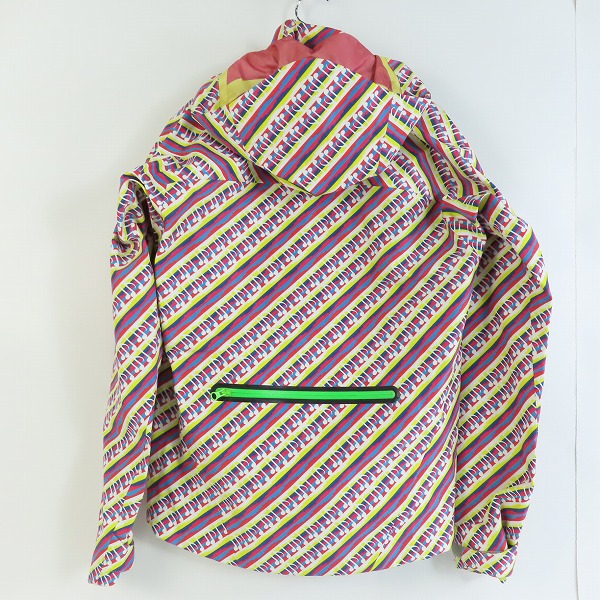 実際に弊社で買取させて頂いたMEDICOMTOY ×i s-ness × spdesign/メディコムトイ×イズネス ゴアテックス ジャケット/Lの画像 1枚目