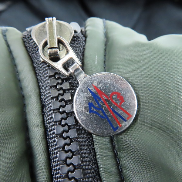 実際に弊社で買取させて頂いた【JPタグ】MONCLER/モンクレール BAZILLE/バジーレ ダウンジャケット 41311/50/68959 Size2の画像 7枚目