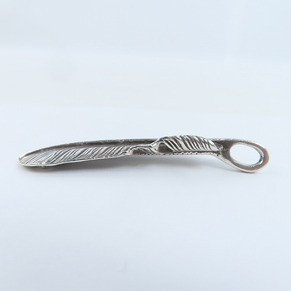 実際に弊社で買取させて頂いたARIZONA FREEDOM/アリゾナフリーダム フェザー ペンダントトップ 右向きの画像 3枚目