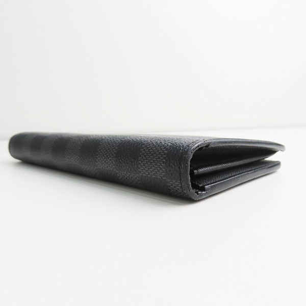 実際に弊社で買取させて頂いたLOUIS VUITTON/ルイヴィトン ポルトフォイユ ブラザ ダミエ グラフィット 二つ折り 長財布 N62665の画像 2枚目