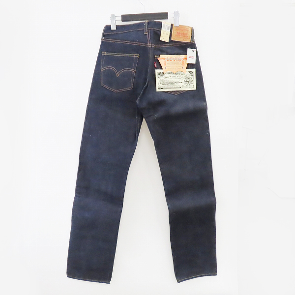 実際に弊社で買取させて頂いた【未使用】LEVI'S/リーバイス VINTAGE CLOTHING 501XX 55501-0117 復刻日本製 1955年 箱/バナー付 リジッド ジーンズ/W32L36の画像 2枚目