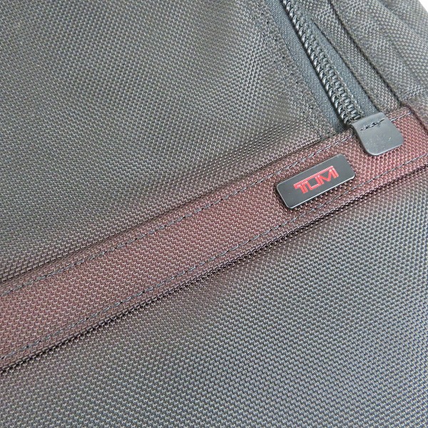 実際に弊社で買取させて頂いたTUMI/トゥミ ガーメント ALPHA FXT トライフォールド ガーメントバッグ 22130DHの画像 7枚目