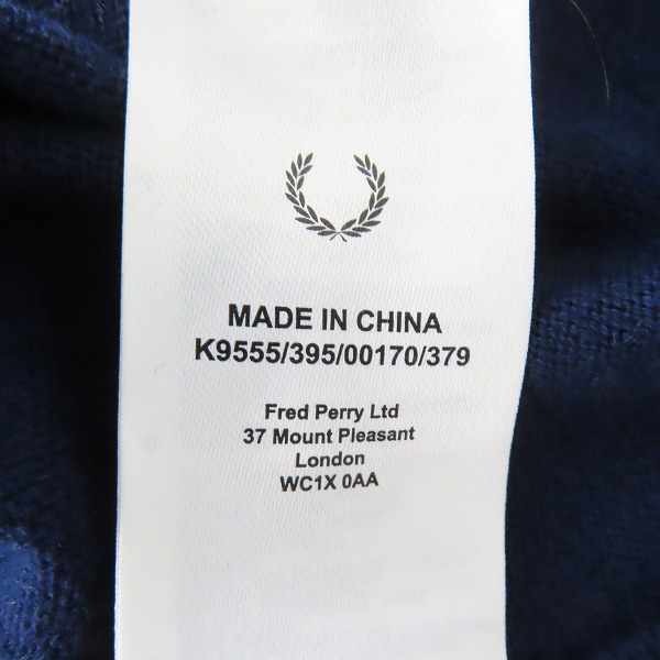 実際に弊社で買取させて頂いたFRED PERRY/フレッドペリー TIPPED SLEEVE V NECK JUMPER Vネックニット K9555/Lの画像 3枚目