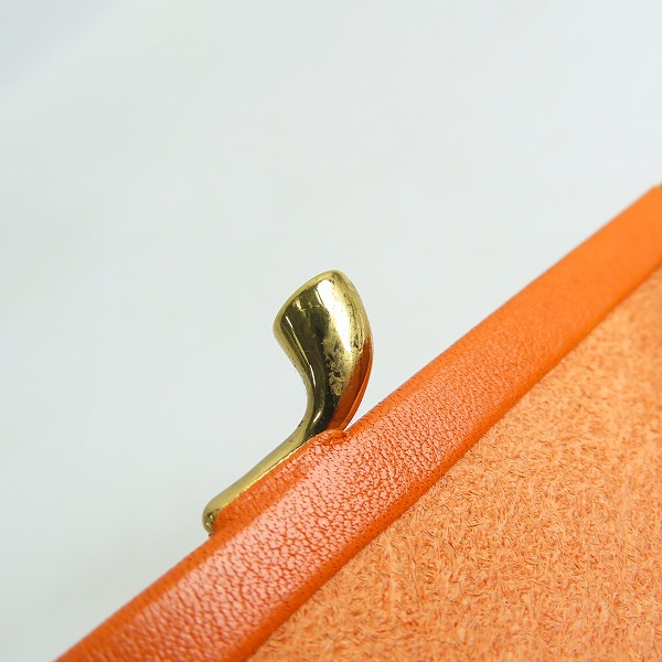 実際に弊社で買取させて頂いたIL BISONTE/イルビゾンテ レザー がま口 二つ折り財布/ウォレット オレンジ 54192-3-04440の画像 7枚目