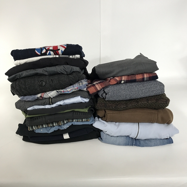 実際に弊社で買取させて頂いた【おまとめ】プーマ/アルマーニエクスチェンジ/ディッキーズ 他 パーカー/スウェット/シャツ 等の画像 1枚目