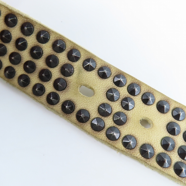 実際に弊社で買取させて頂いたHTC/エイチティーシー 4連スタッズ ベルトの画像 4枚目